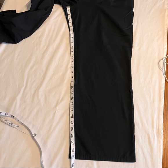 Cherokee workwear elastic waist scrub pants. Size L. Black. - Picture 8 of 8